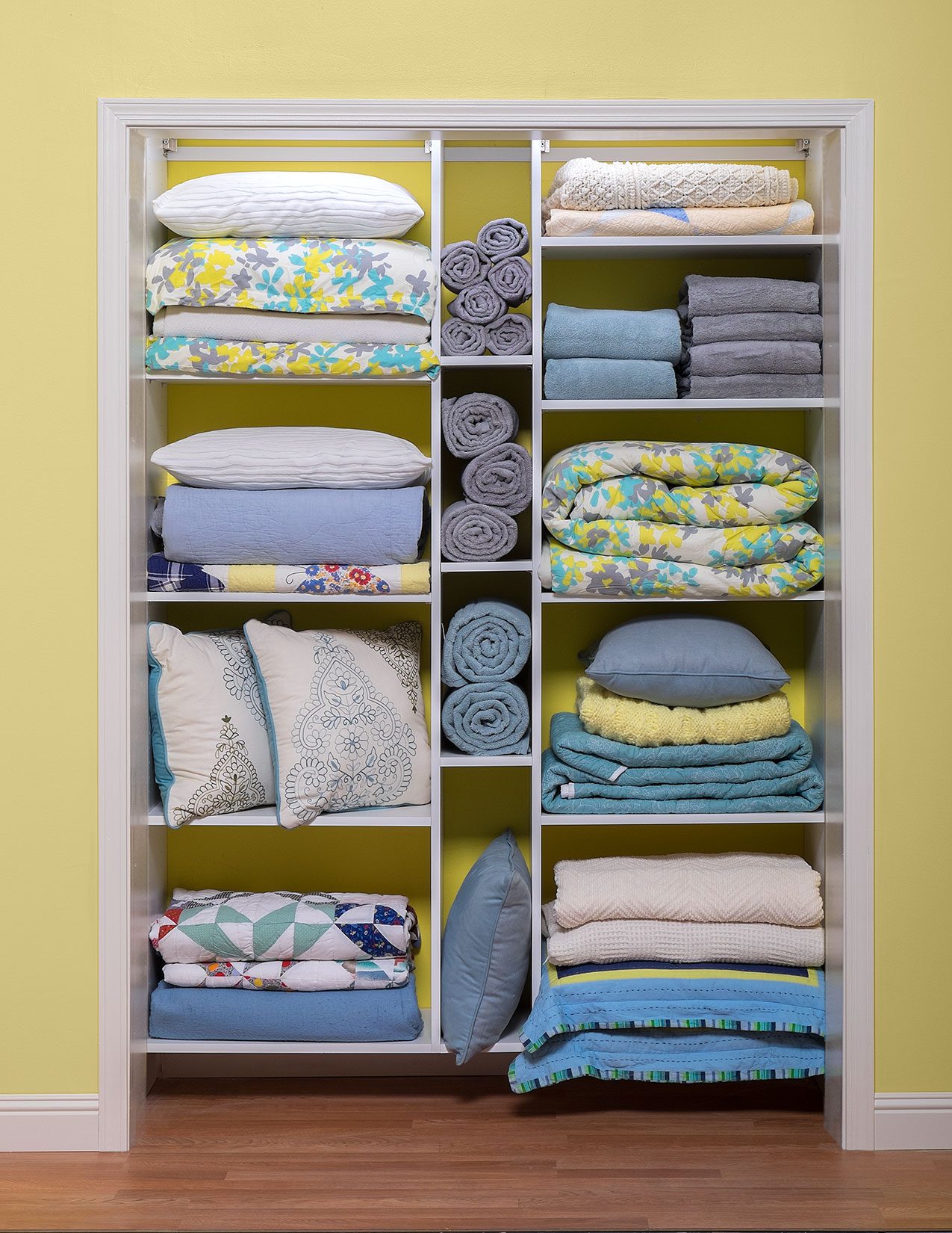 Linen-Custom Closet-ottawa