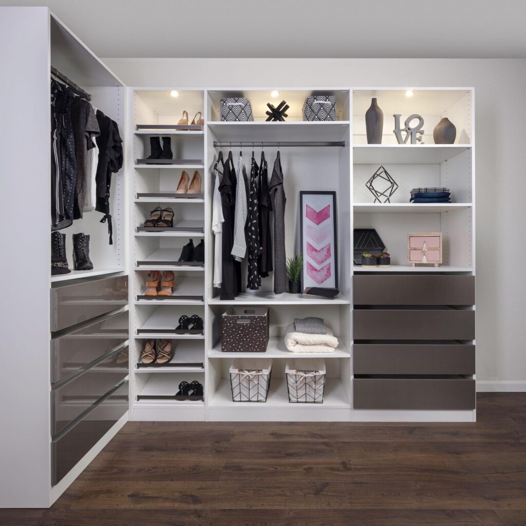 mercury white wardrobe closet in ottawa