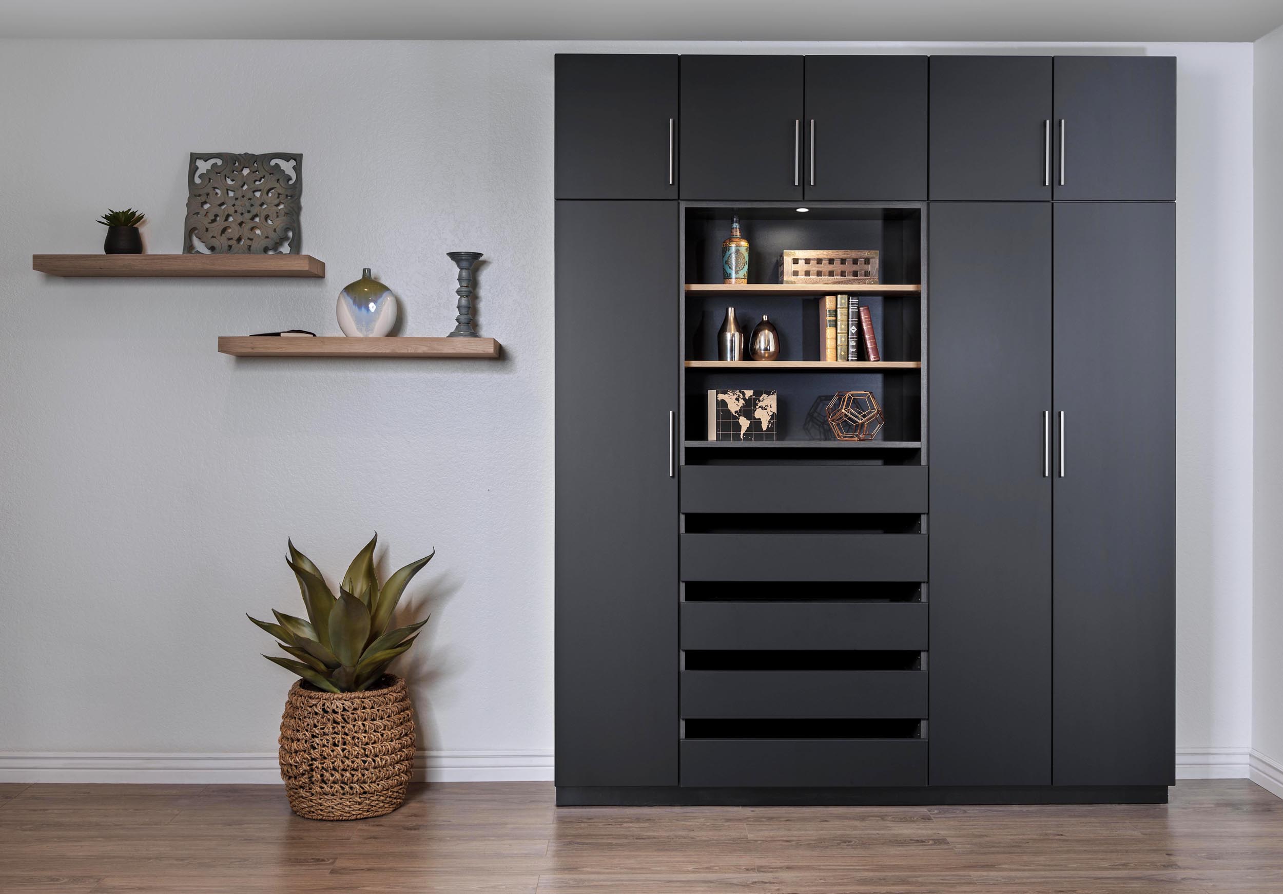 modern custom wardrobe in ottawa