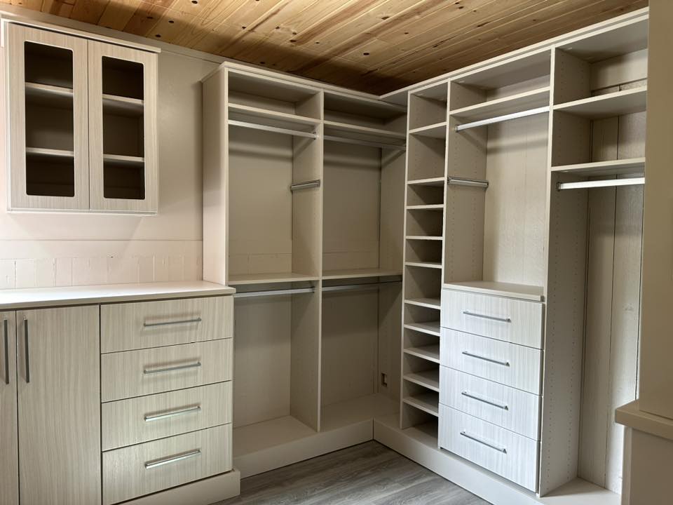 custom closet in clarence ottawa