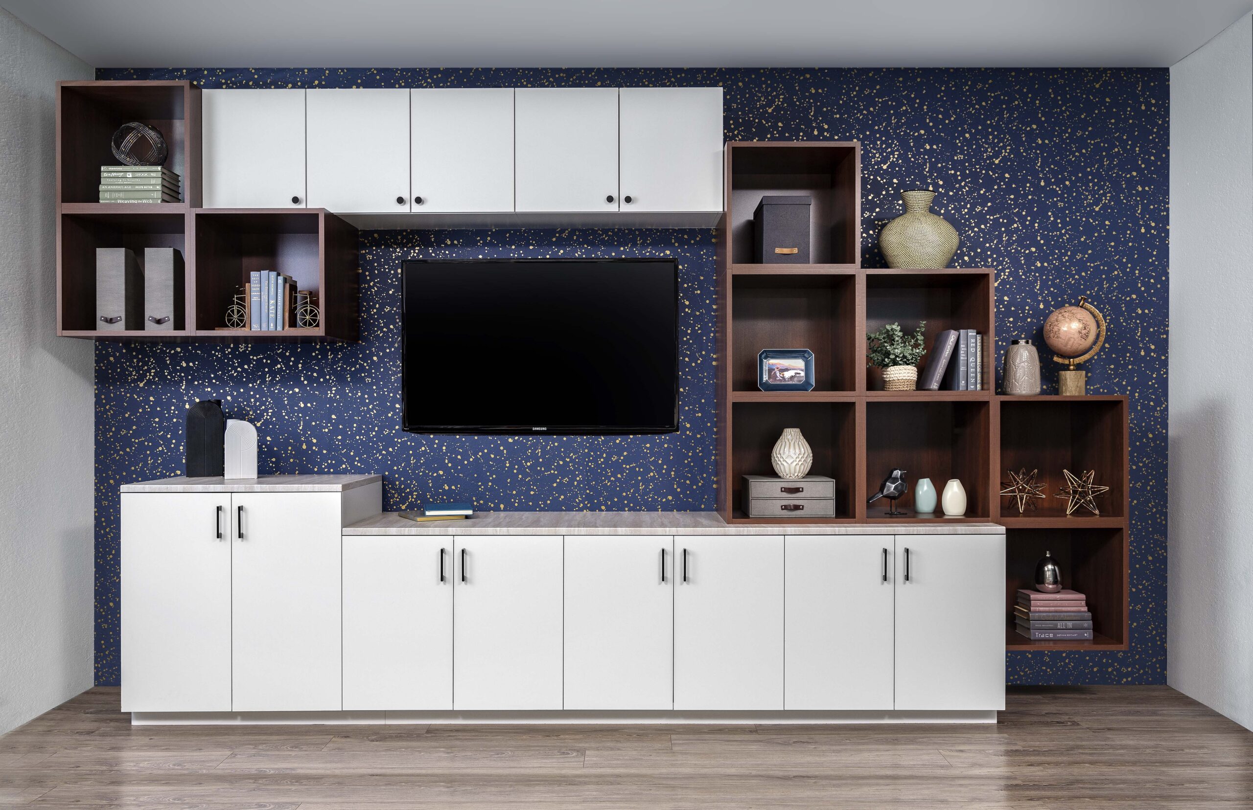 White-and-Coco-Color -HomeOffice-ottawa