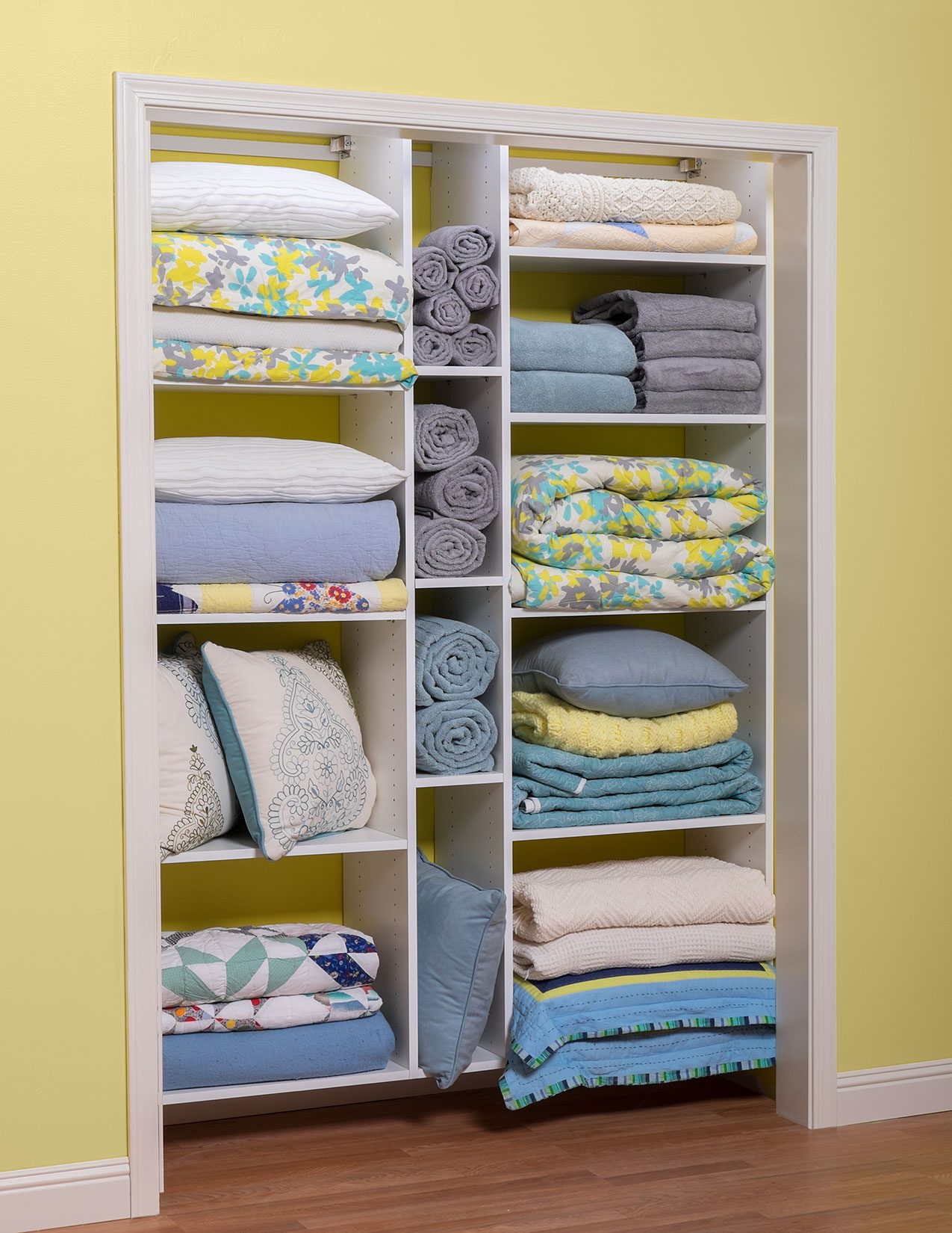 corner closet in ottawa